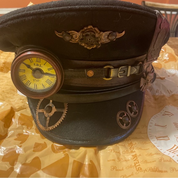 Steampunk Cap. Halloween Cosplay - Picture 2 of 8
